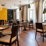 兹尔克罗斯特-姆赫酒店