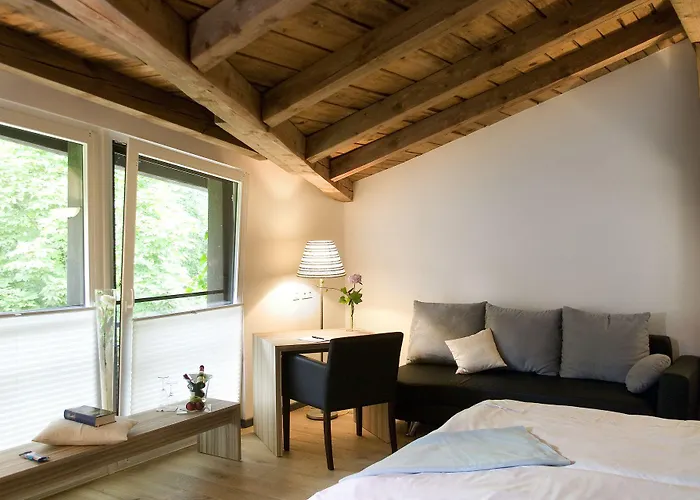 Zur Kloster-muehle 3*